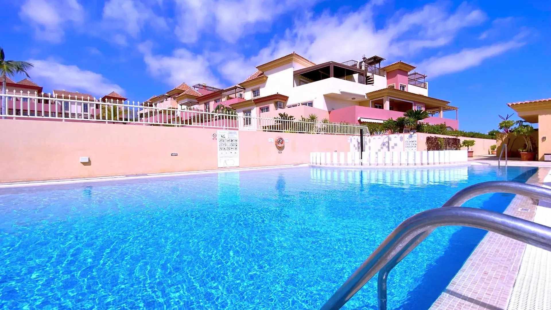 Tropicalidays Terrazas Del Duque Appartement Costa Adeje  Spanje